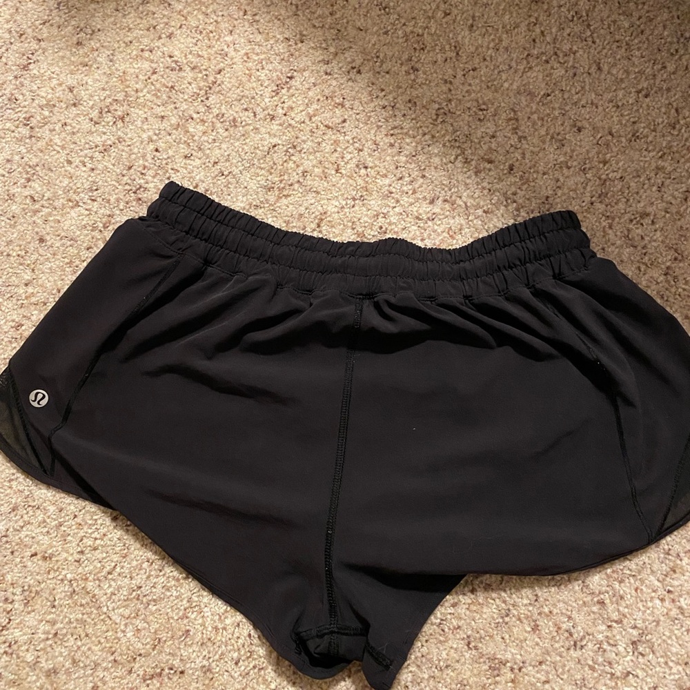 lululemon hotty hot shorts